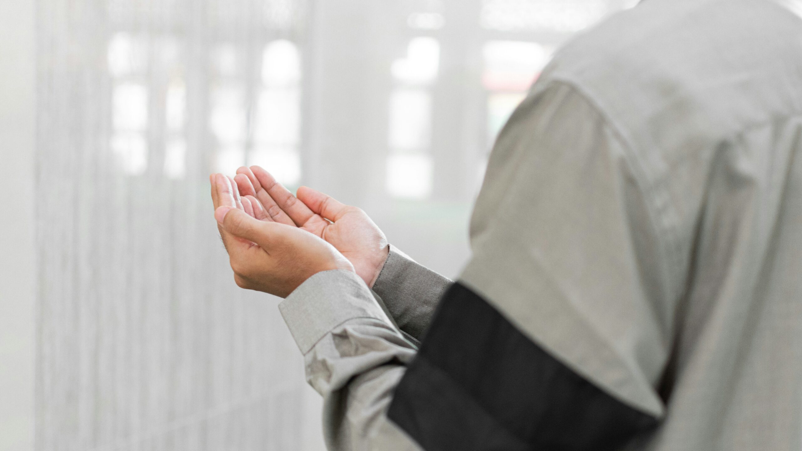 10 Simple Duas You Can Memorise for Ramadan